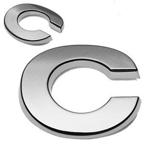 C, 3D Chrombuchstabe