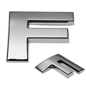 F, 3D Chrombuchstabe