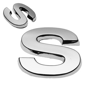 S, 3D Chrombuchstabe